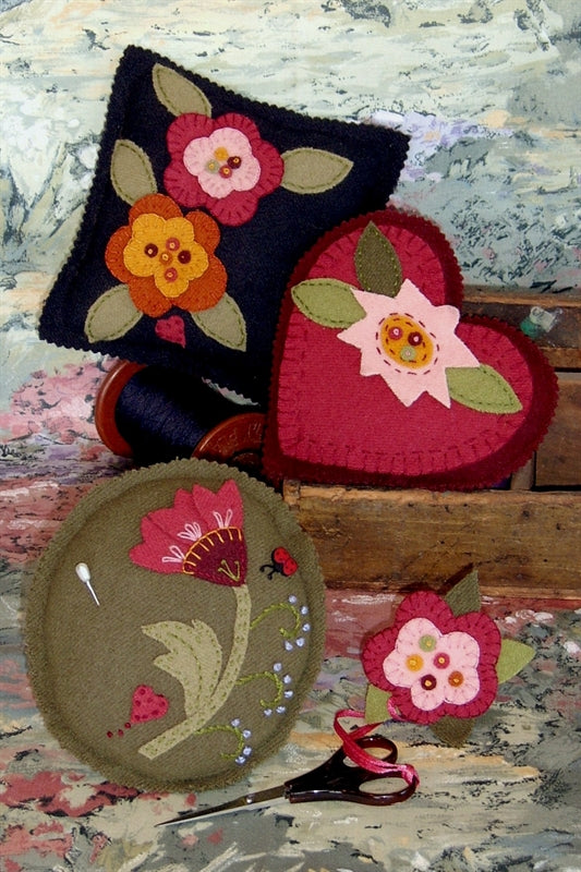 Elegant Floral Pin Cushions - Wool Applique Pattern - Shipped