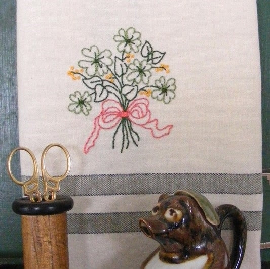 Shamrock Bouquet - Hand Embroidery Pattern