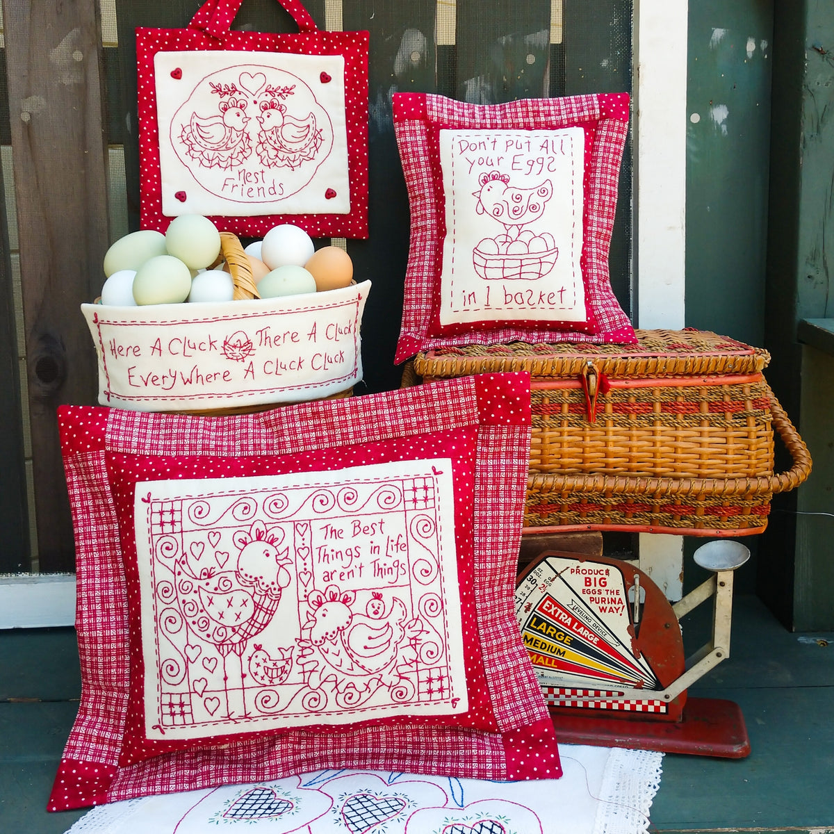 Nest Friends Redwork - Hand Embroidery Pattern - Download