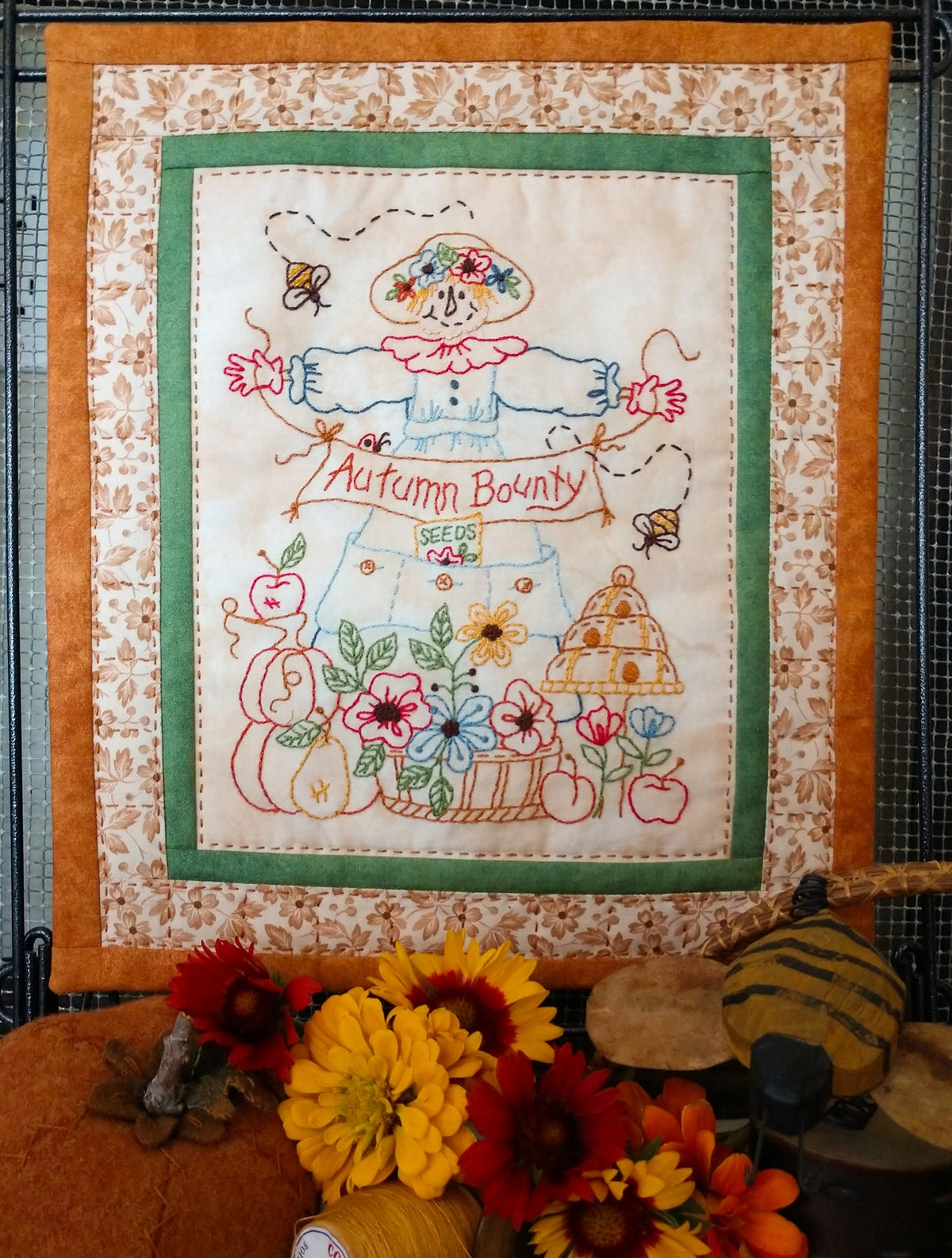 Autumn Bounty Scarecrow - Machine Embroidery Pattern - Download