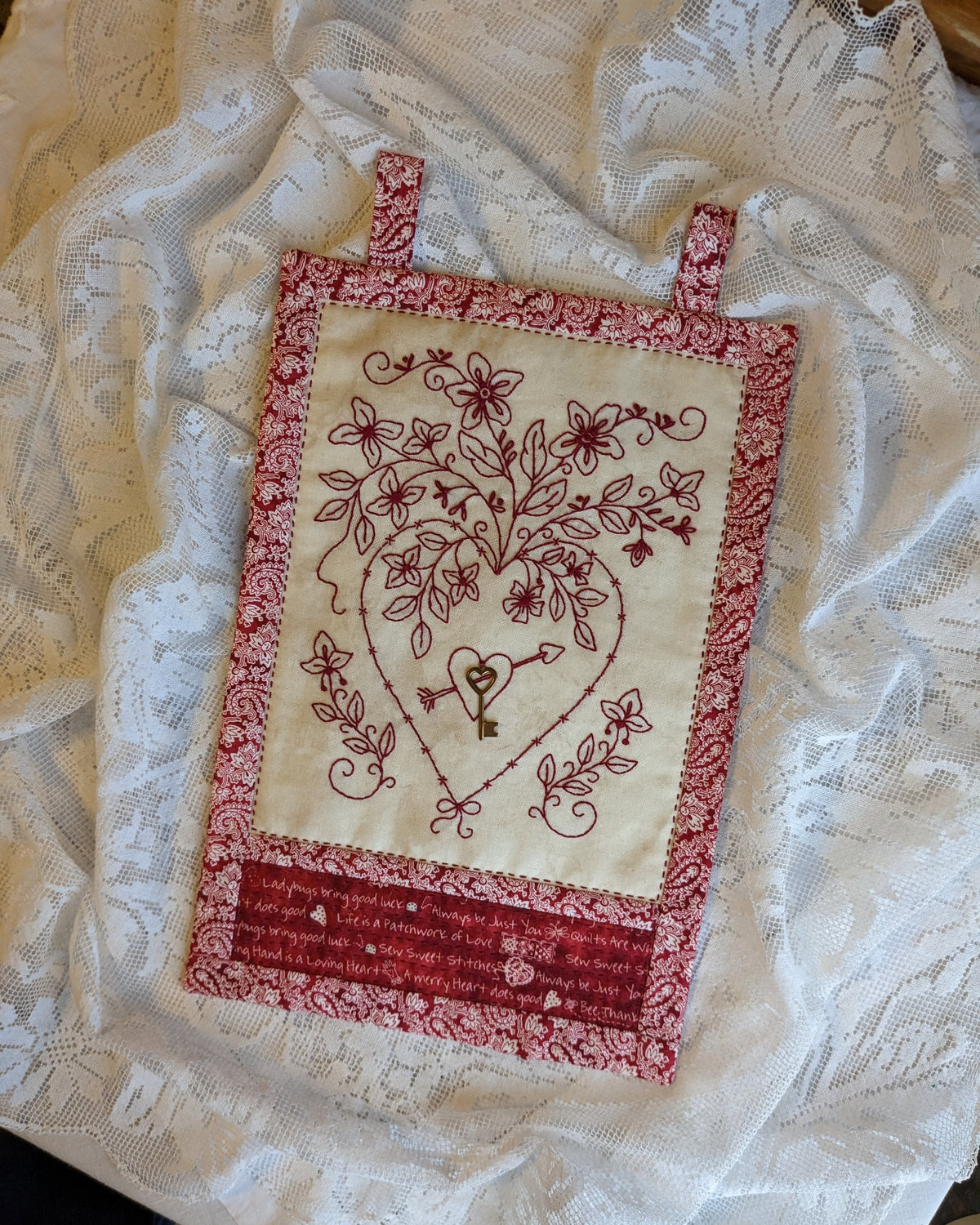 Heart & Flowers Valentine - Machine Embroidery Pattern - Shipped
