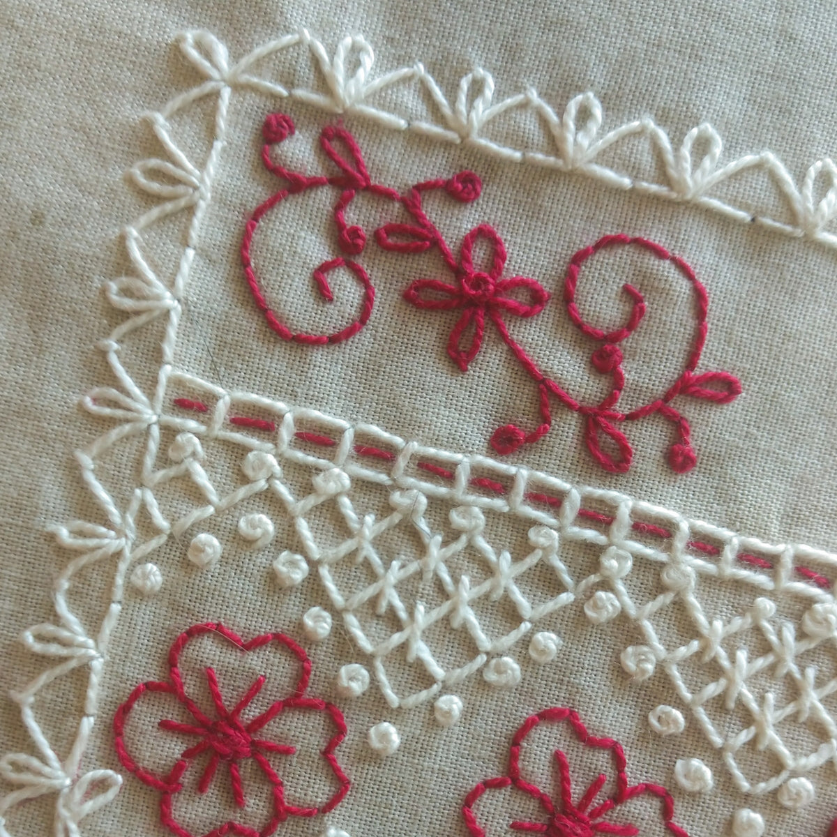 Valentine Lace - Machine Embroidery Pattern - Shipped