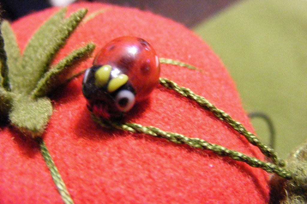 Grandma's Tomato Pin Cushion - Hand Embroidery Pattern - Shipped