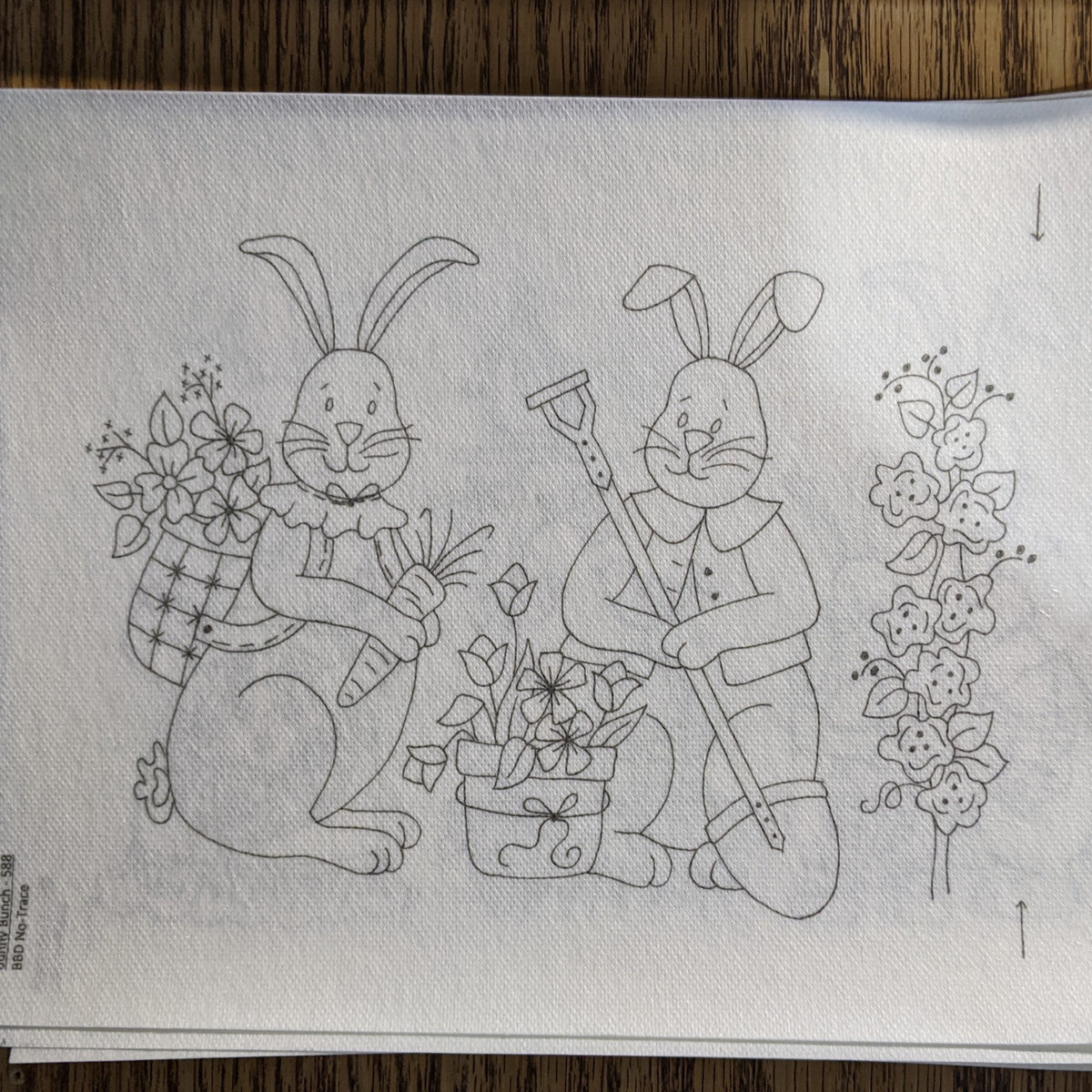 Bunny Bunch Table Runner - BBD No-Trace