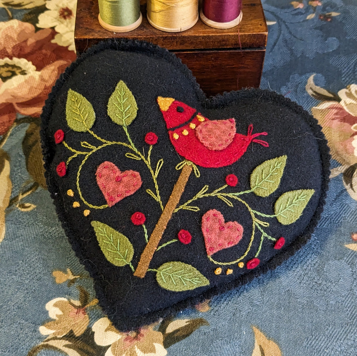 Americana Needlework Accessories - Wool Applique Pattern - Shipped