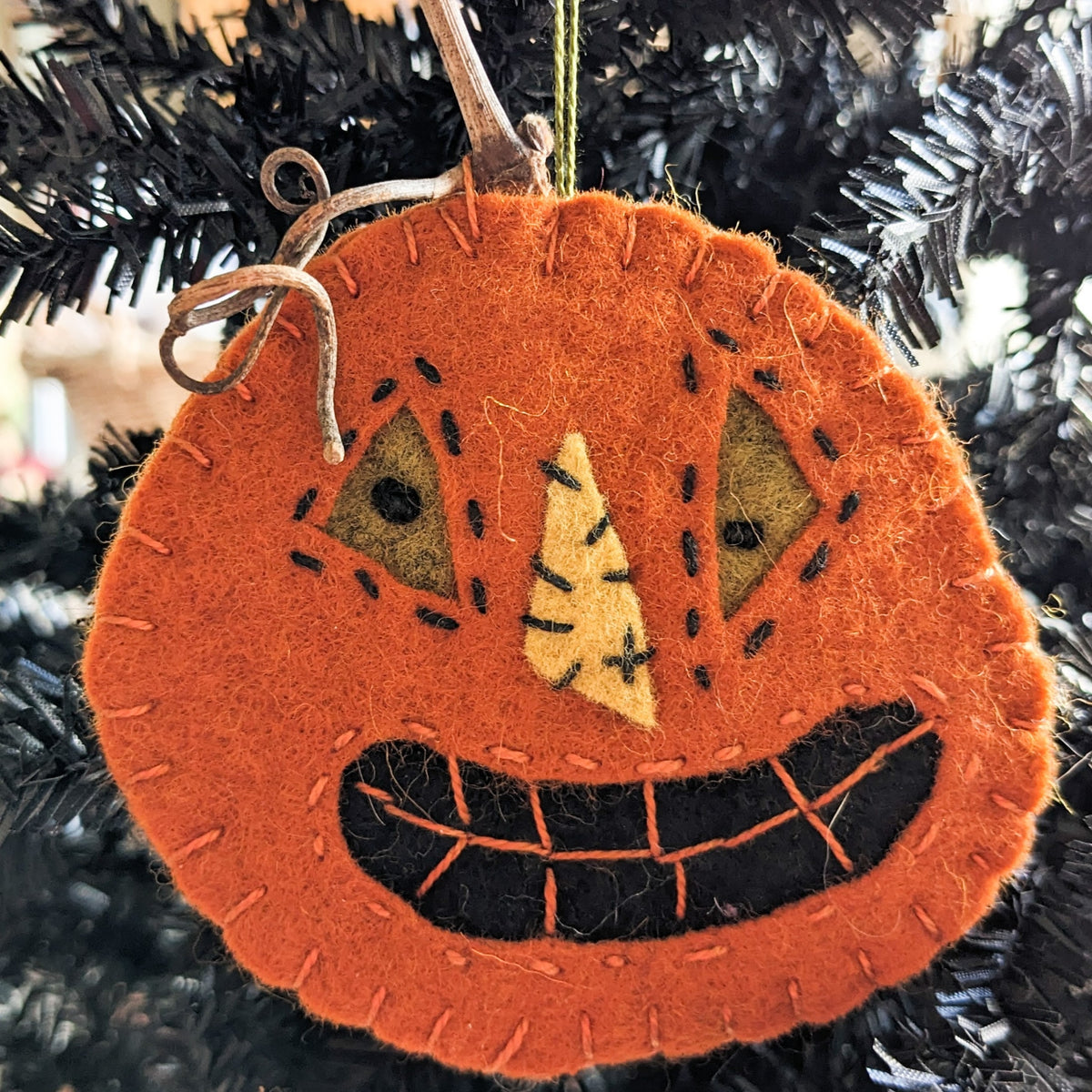 Happy Halloween Pins - Wool Applique Pattern - Shipped