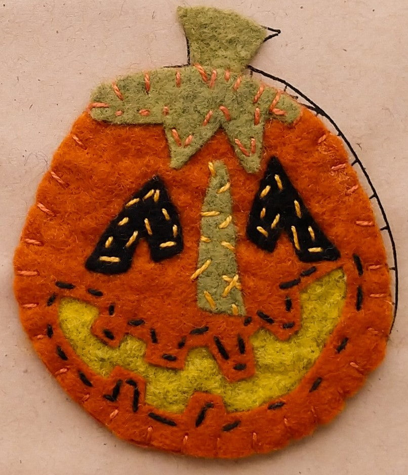 Punkin' Pals Pins - Wool Applique Pattern - Shipped