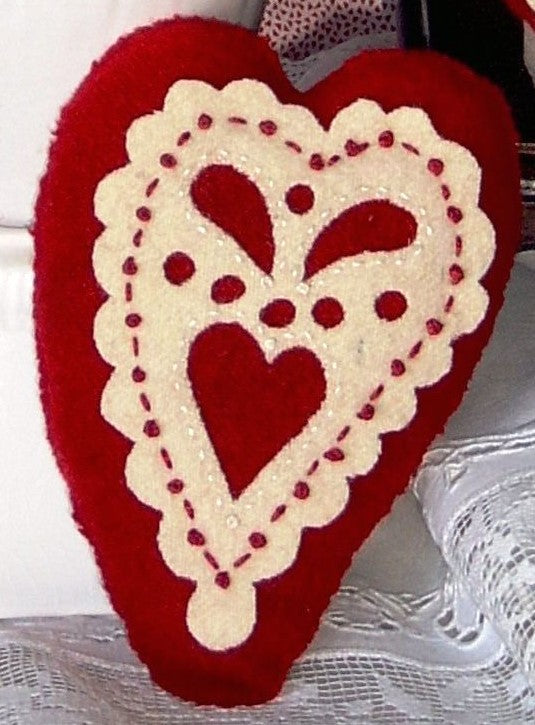 Lacey Heart Trio - Wool Applique Pattern - Shipped
