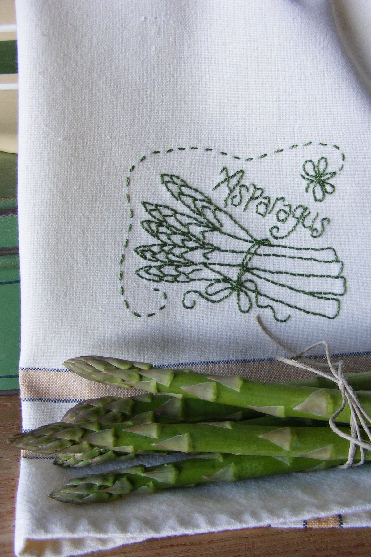 Fruit & Veggie - Asparagus Tea Towels - Hand Embroidery Pattern - Download