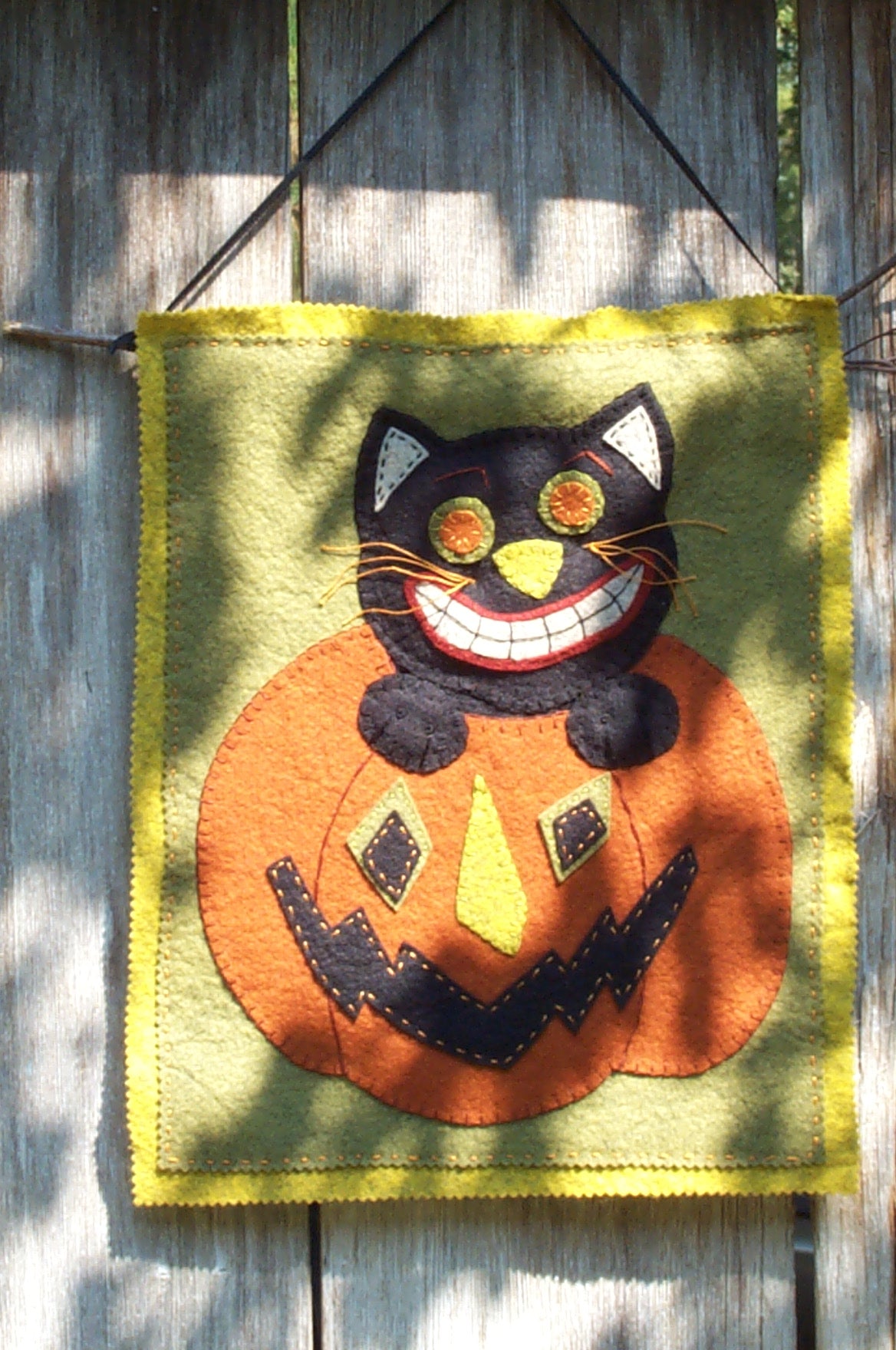 Pepper in the Pumpkin - Wool Applique Pattern - Download