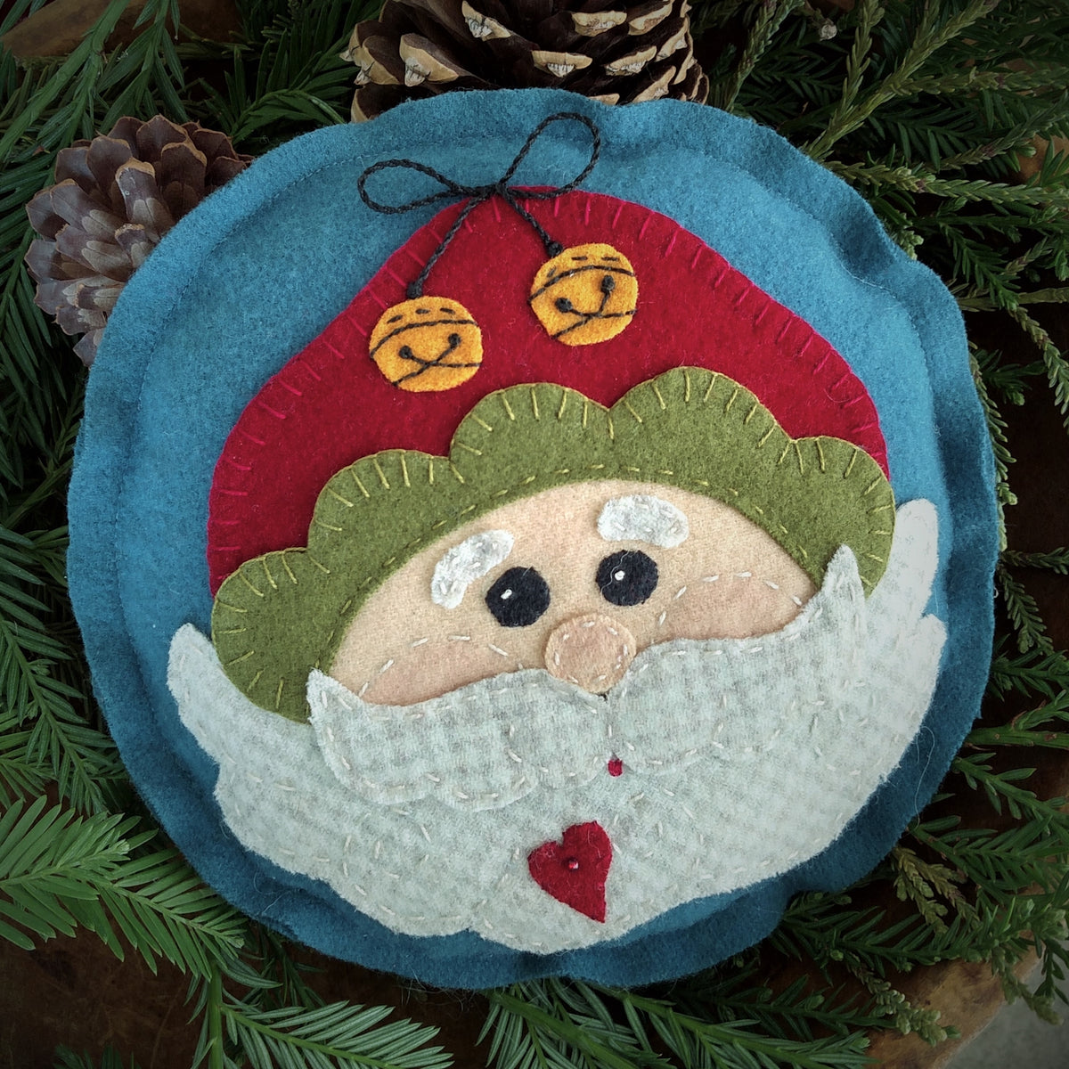 Santa & Snowman Pin Cushion - Wool Applique Pattern - Shipped