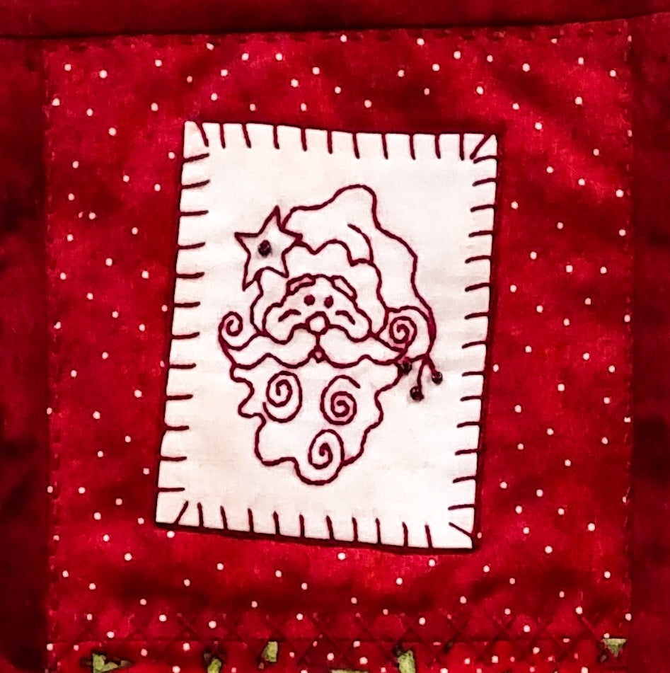 Santa Patchwork - Hand Embroidery Pattern - Shipped
