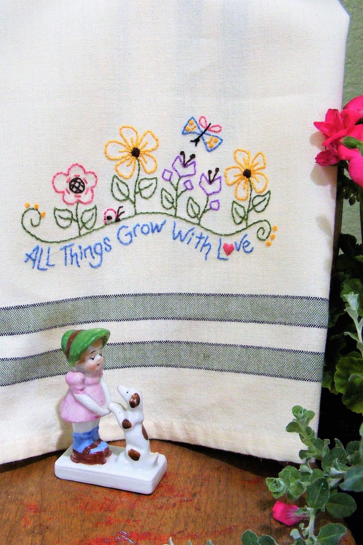All Things Grow With Love - Hand Embroidery Pattern - Download