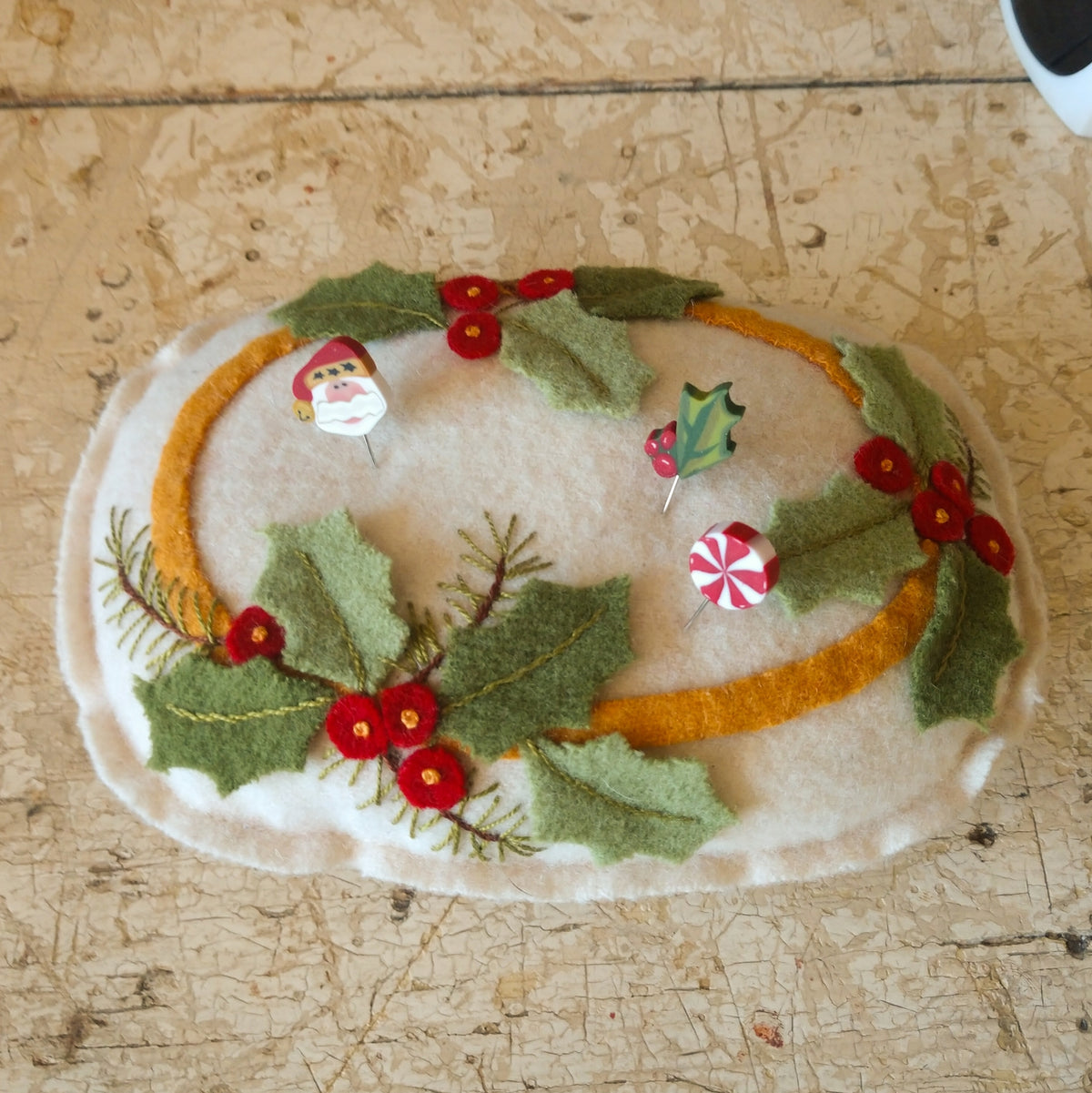 Holiday Holly Pin Cushion - Wool Applique Pattern - Download