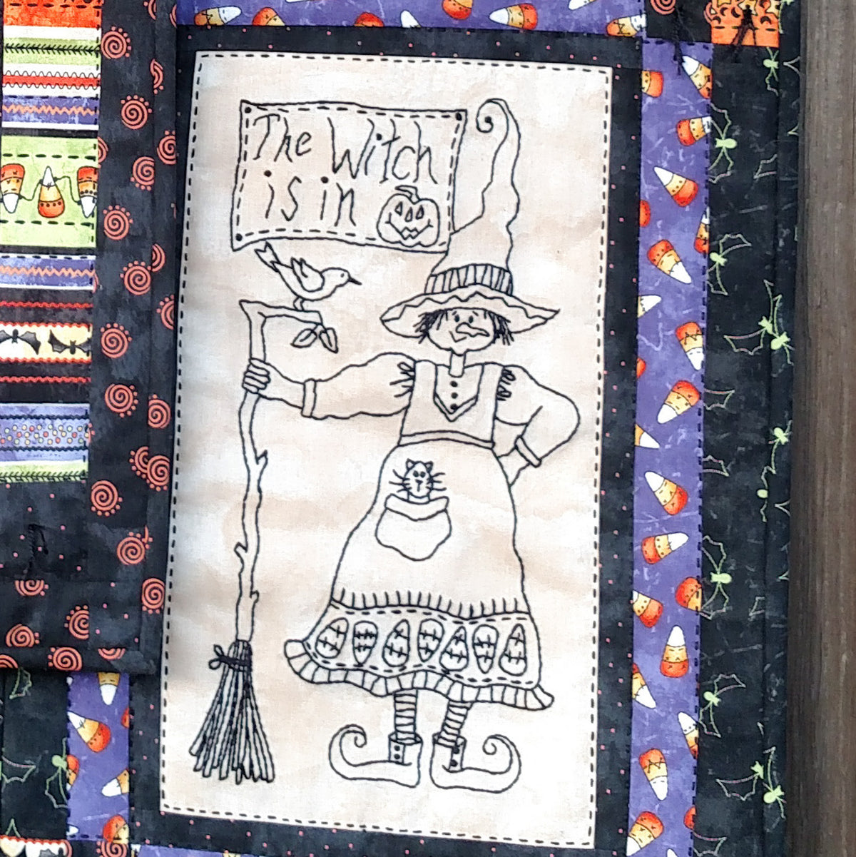 A Pair of Wicked Witches - Machine Embroidery Pattern - Shipped