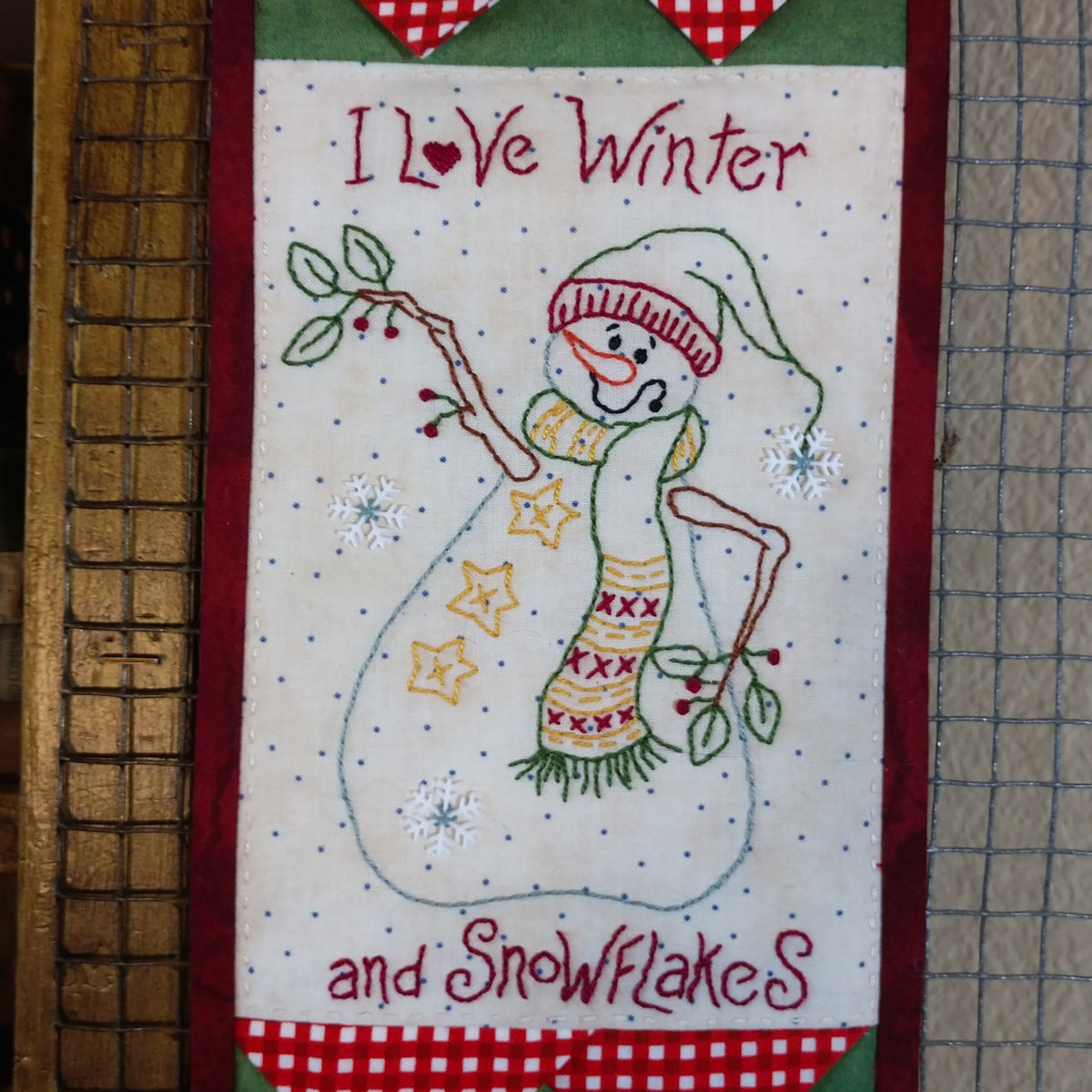 Friends and Snowflakes Machine Embroidery Pattern - Download