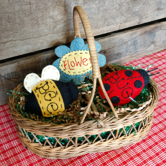 Garden Buddies - Wool Applique Pattern - Shipped
