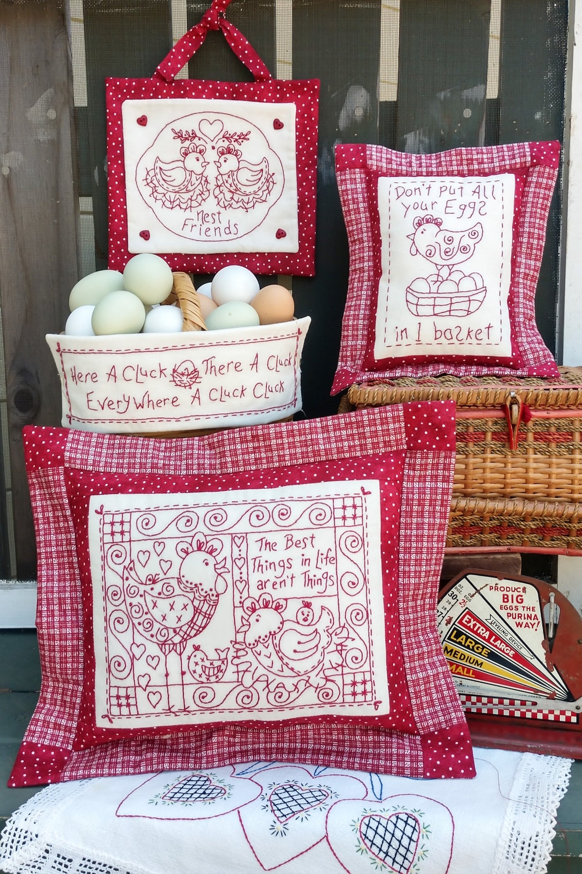 Nest Friends Redwork - Hand Embroidery Pattern - Download