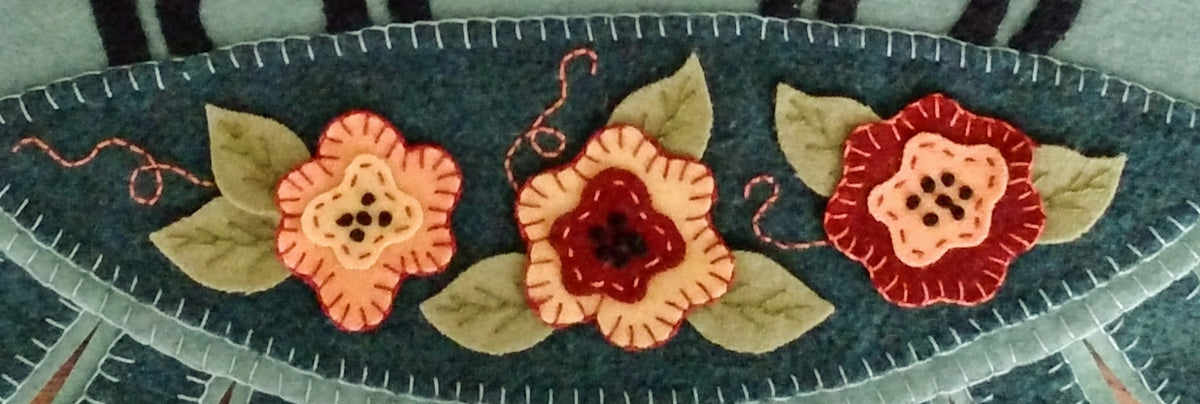 Woolen Love Table Topper - Wool Applique Pattern - Shipped