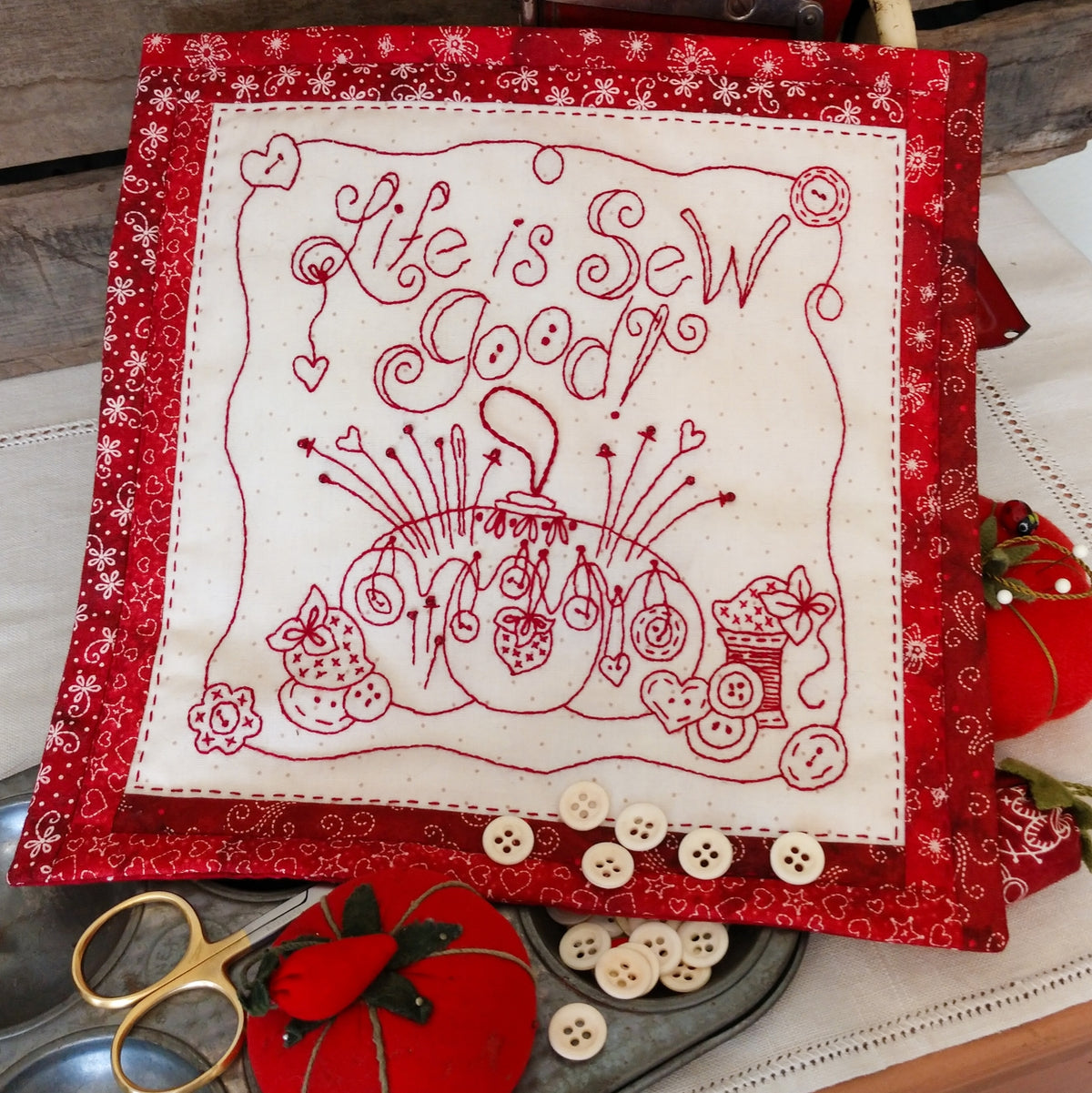 Life Is Sew Good - Machine Embroidery Pattern - Download
