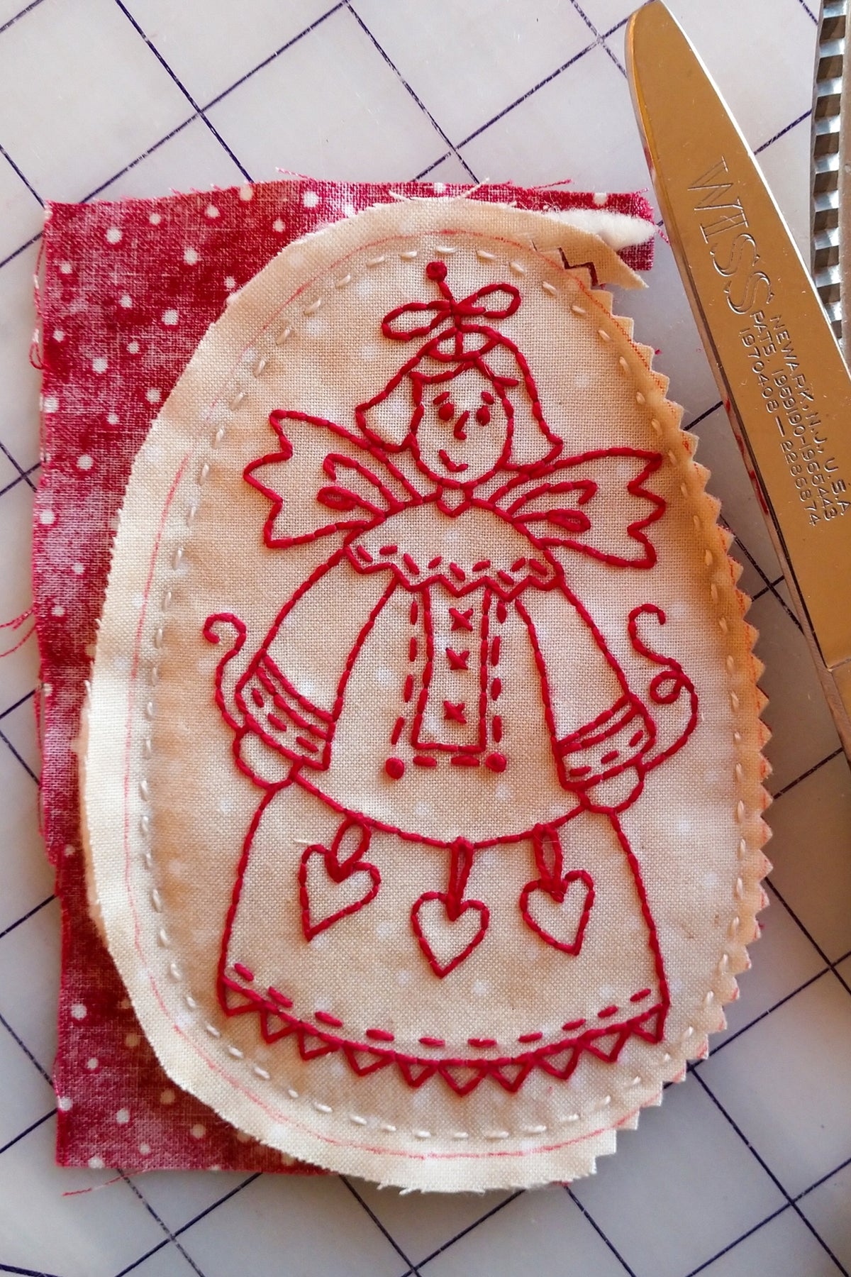 Angel Collector - Machine Embroidery Pattern - Download