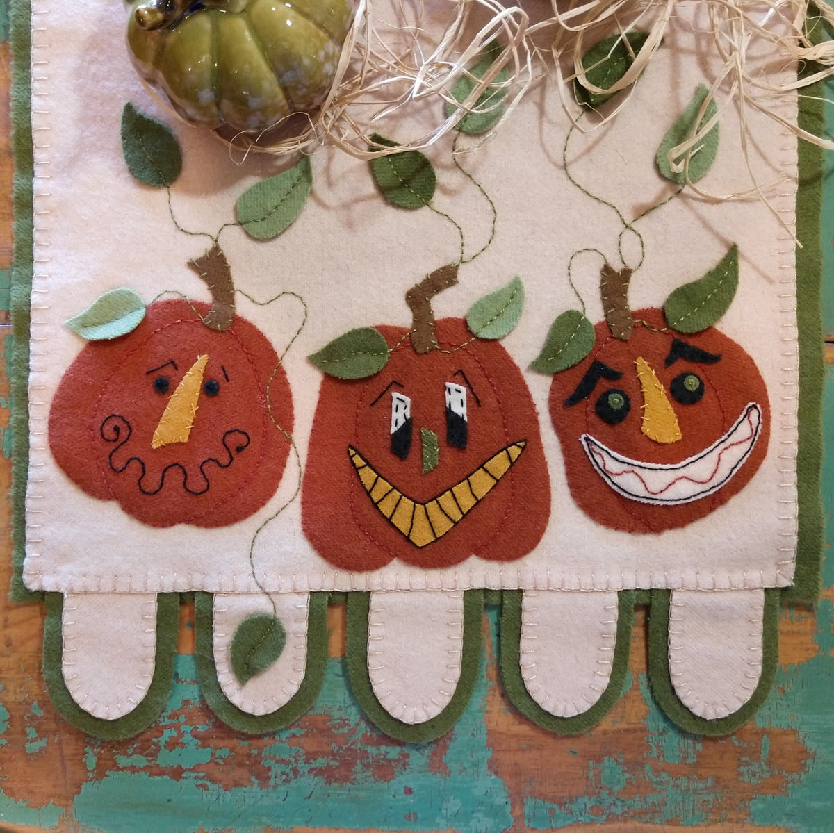 Pumpkin Patch Table Runner - Wool Applique Pattern - Shipped