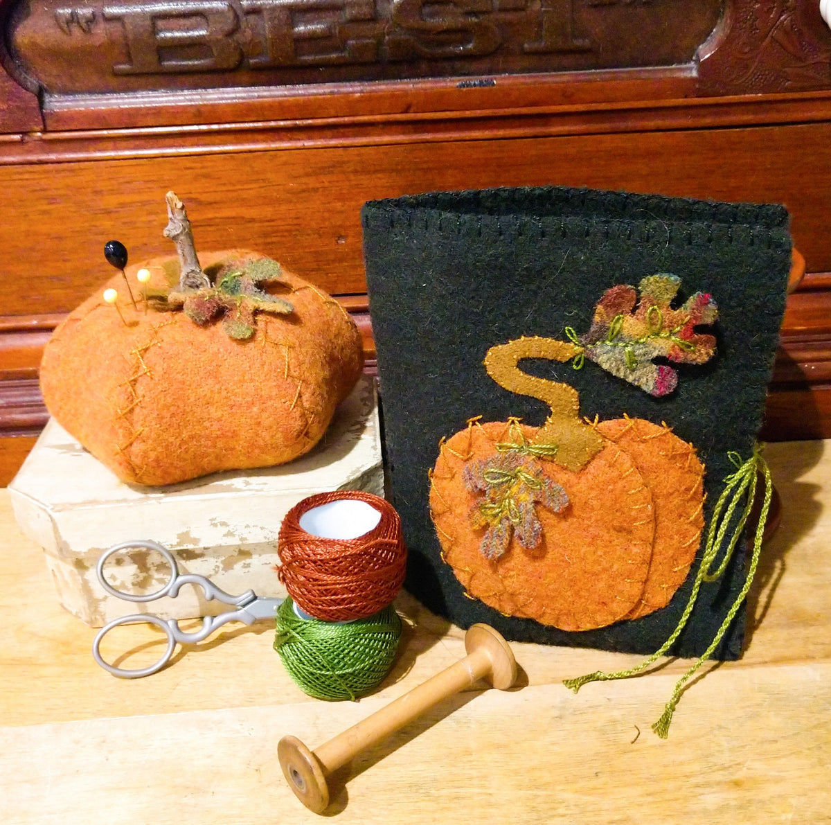 Harvest Pumpkin Sewing Set - Wool Applique Pattern - Shipped