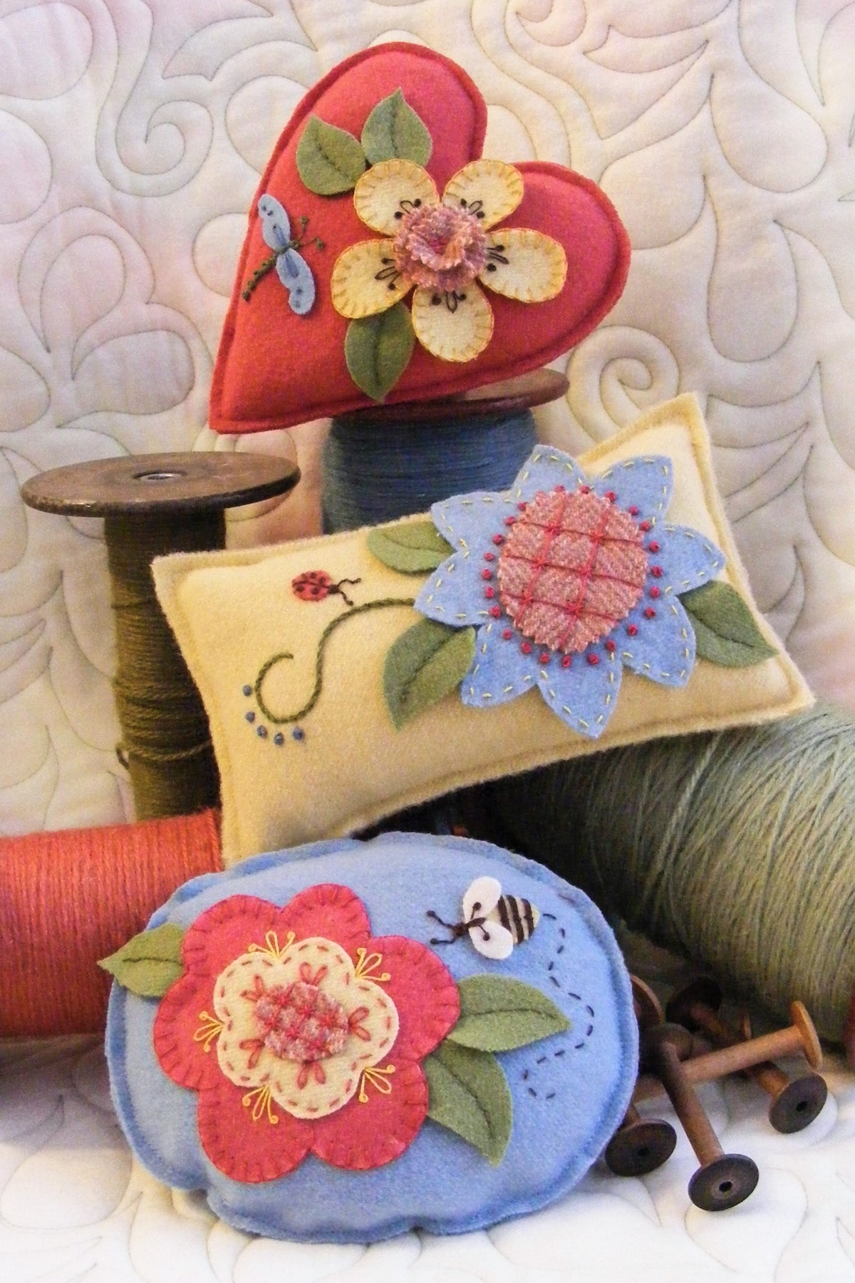 BIG Flower Pin Cushions - Wool Applique Pattern - Shipped