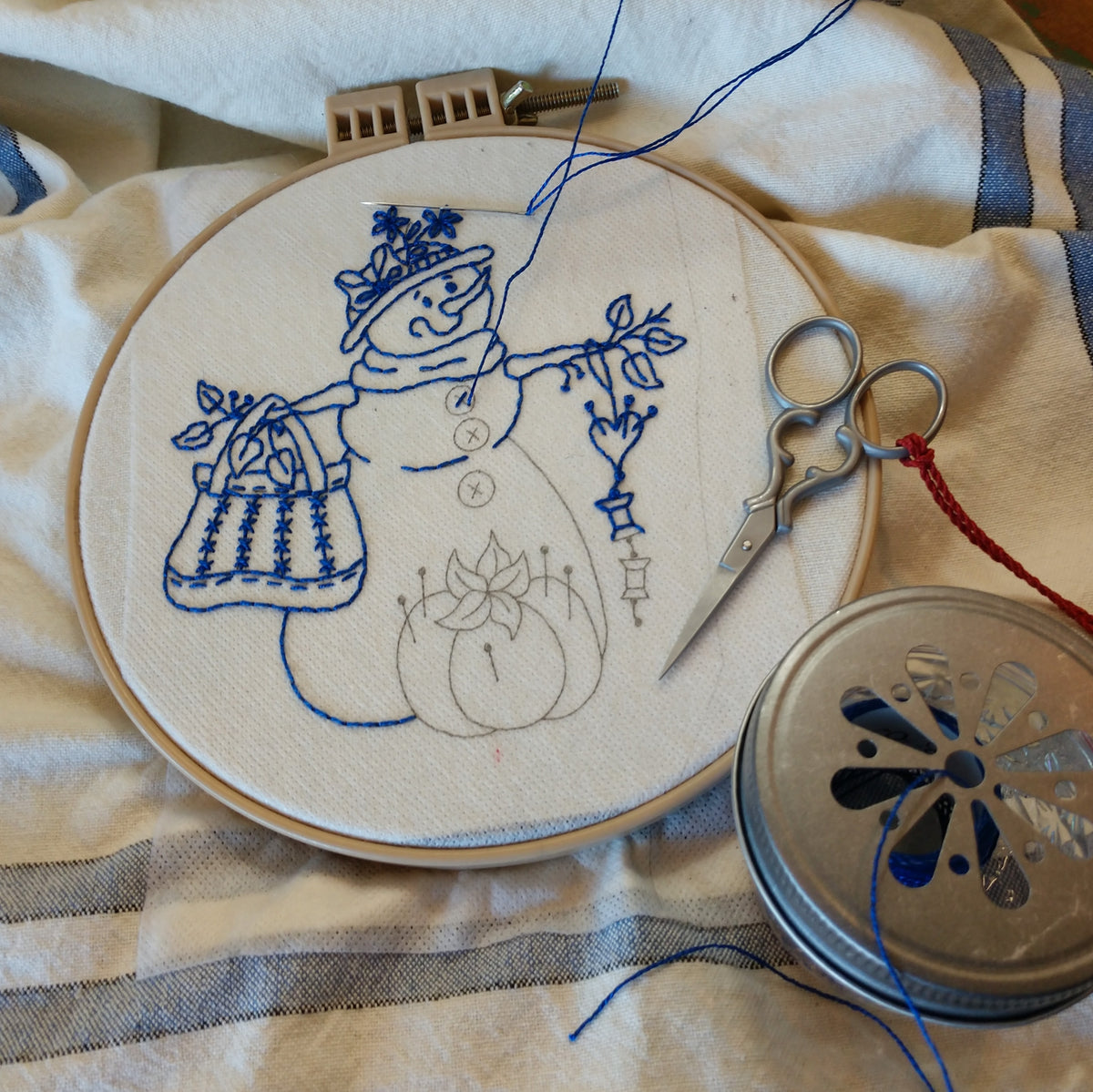 Snow Ladies - Hand Embroidery Pattern - Download 