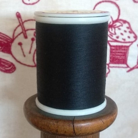 Superior Threads King Tut Ebony Black 977 - Machine Embroidery Thread