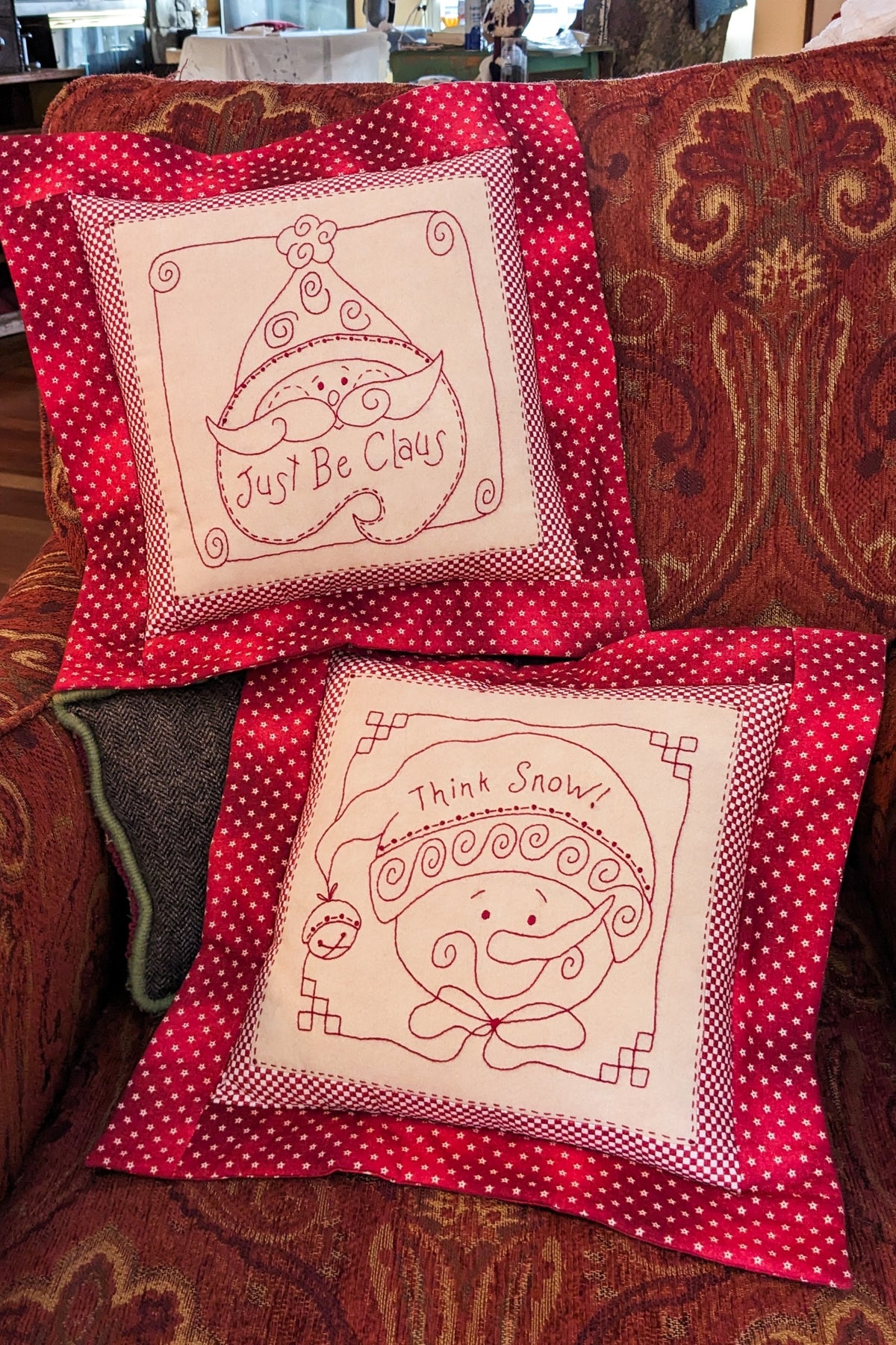 Winter Partners Pillows - Hand Embroidery Pattern