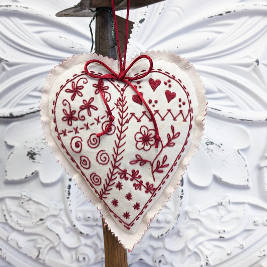 Sachet Heart - Hand Embroidery Pattern - Download