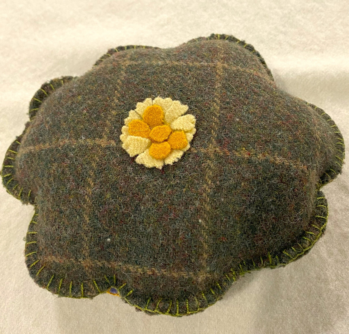 Lavender Pansy Pin Cushion - Wool Applique Pattern - Shipped