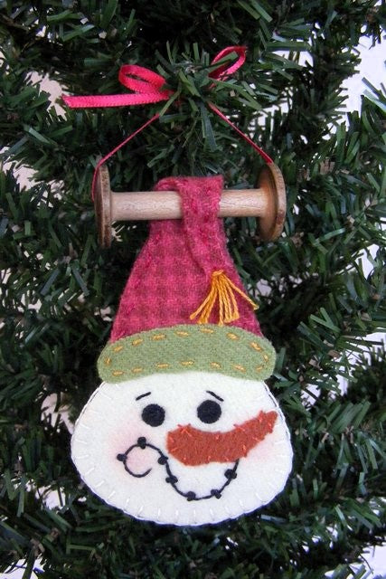 Bobbin Applique Snowman - Wool Applique Pattern - Download