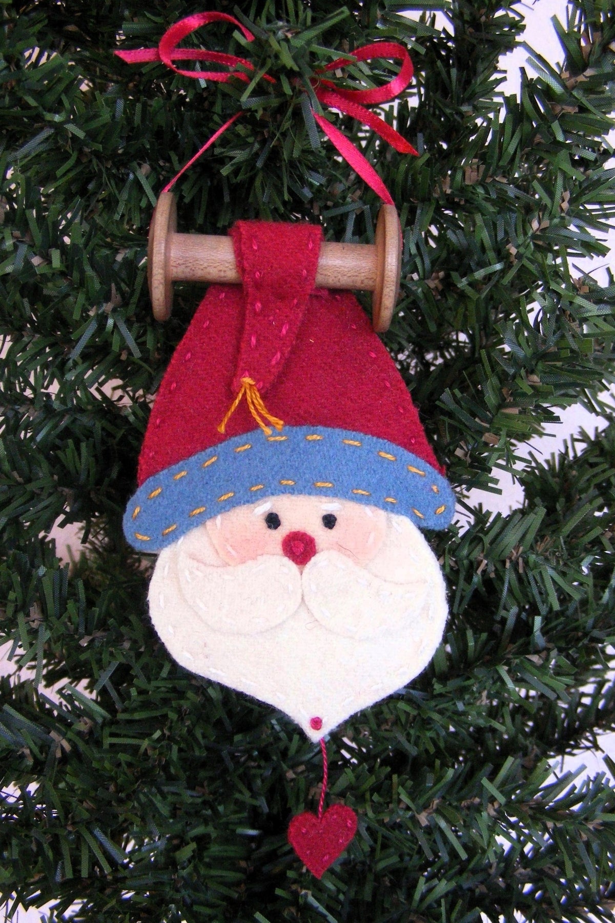 Bobbin Santa Ornament - Wool Applique Pattern - Download