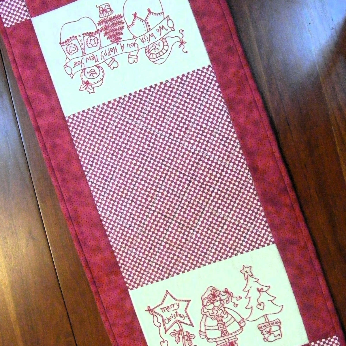 Christmas & New Year Table Runner -  BBD No-Trace