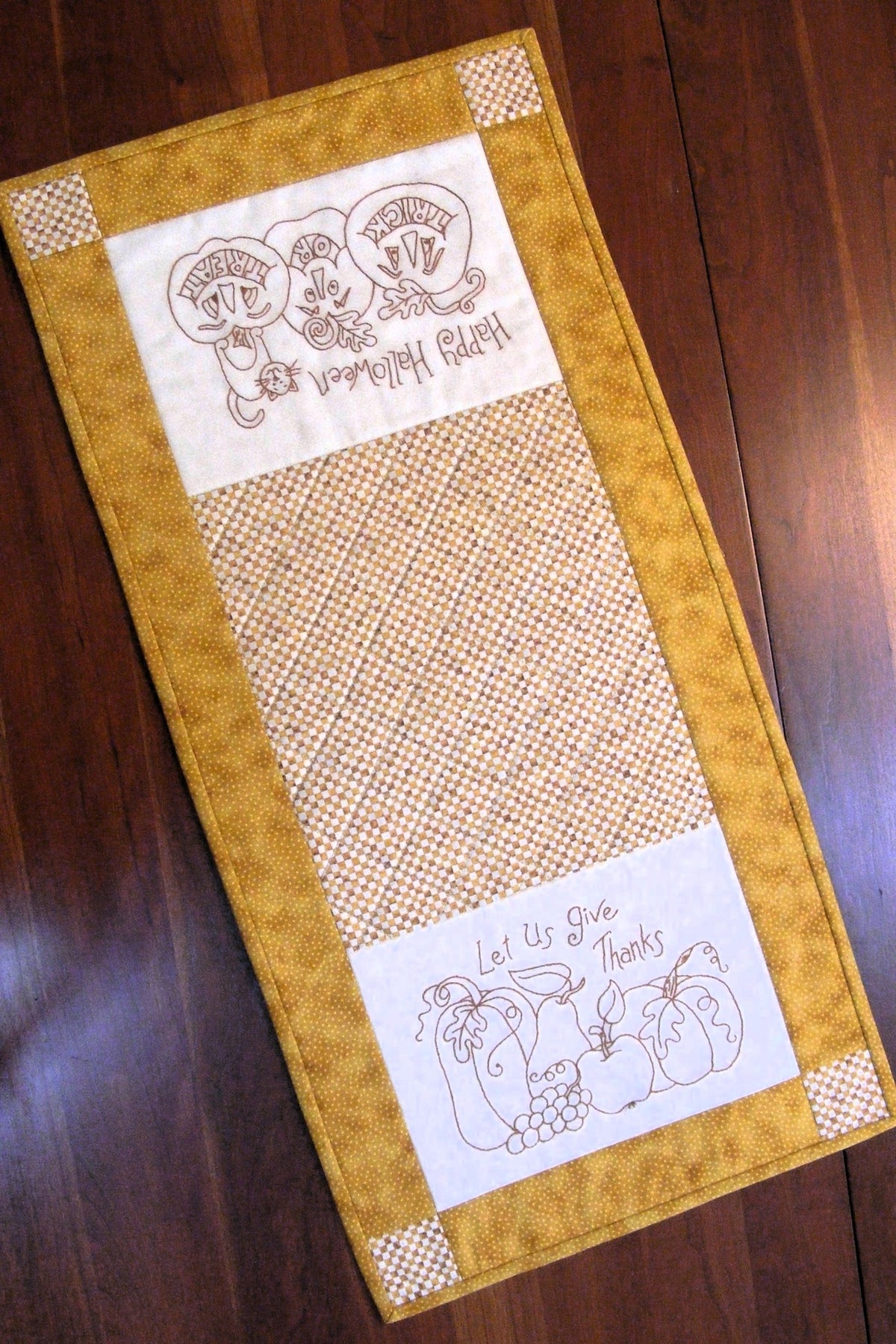Halloween & Thanksgiving Table Runner - BBD No-Trace