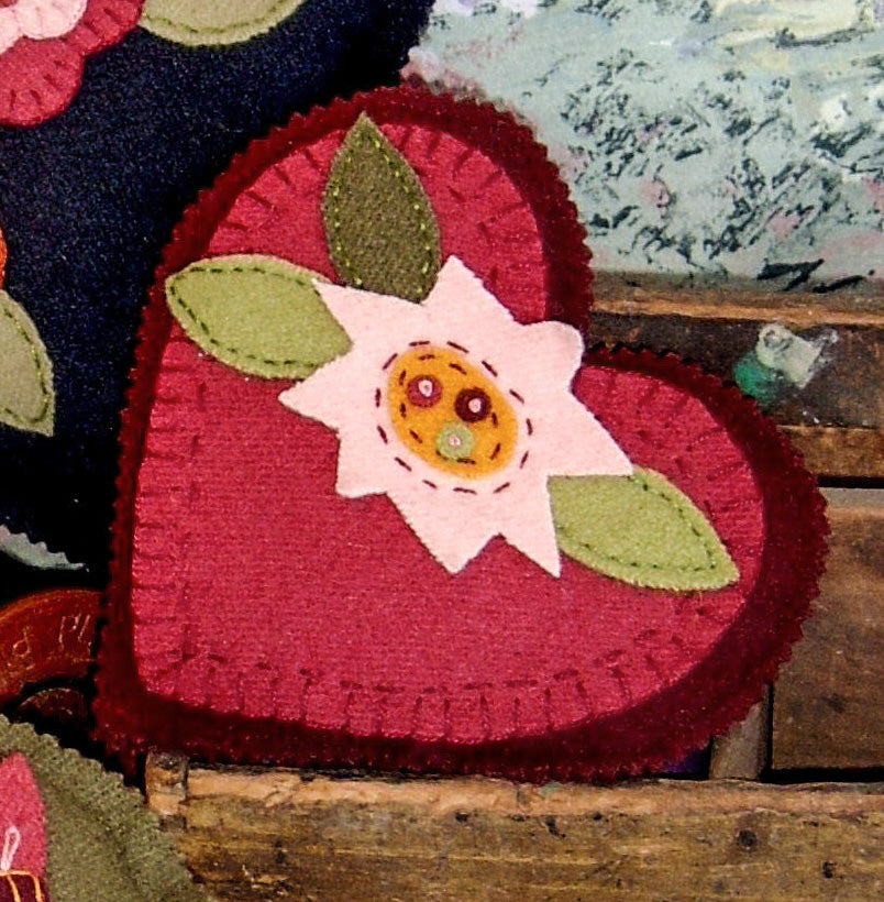 Elegant Floral Pin Cushions - Wool Applique Pattern - Shipped