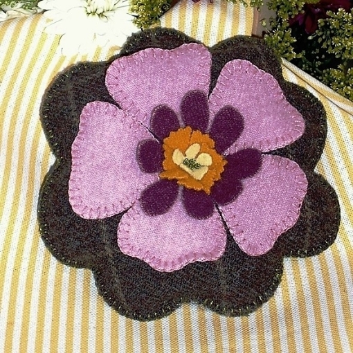 BIG Flowers Pin Cushions - Wool Applique Pattern - Shipped
