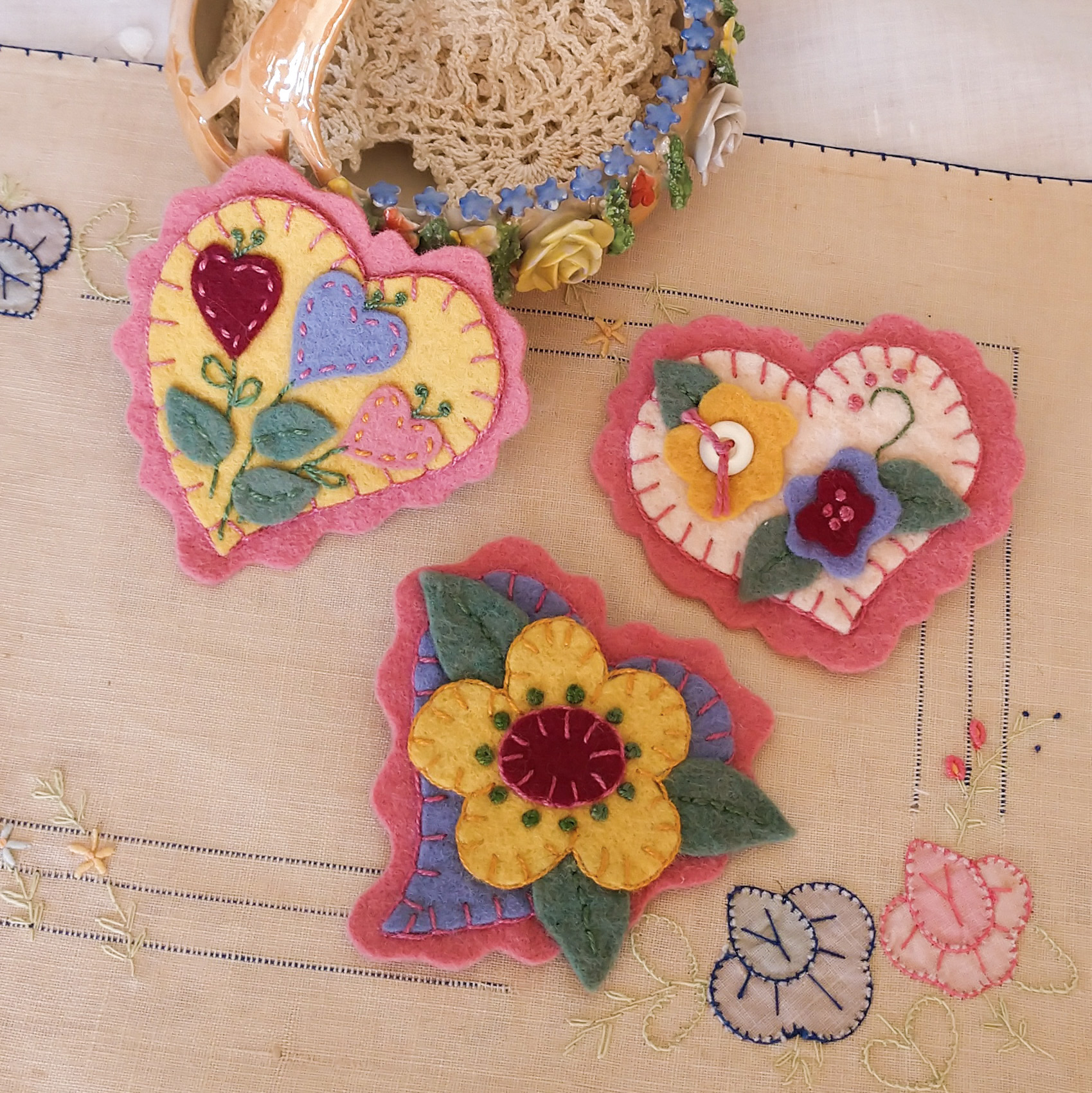 Floral Hearts Wool Applique Pattern